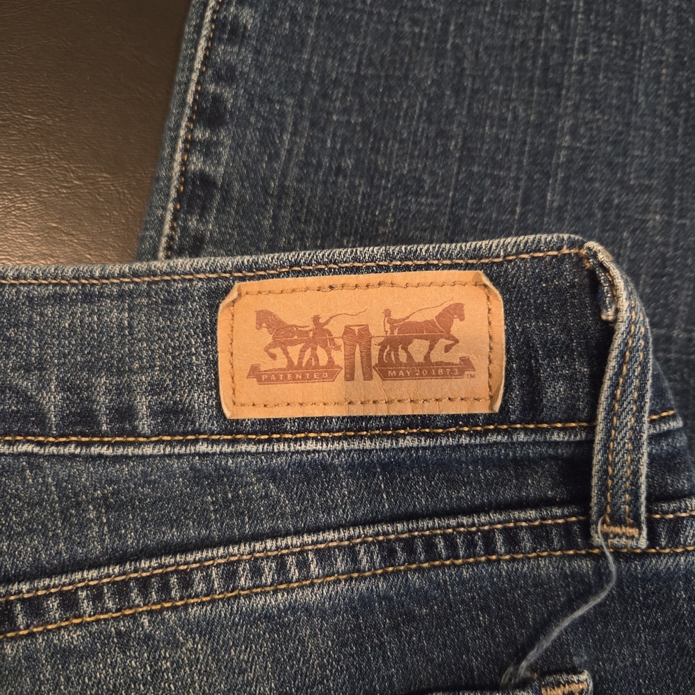 Levi's 515 Bootcut Jeans Size 14 Medium Wash Womans - Picture 6 of 11